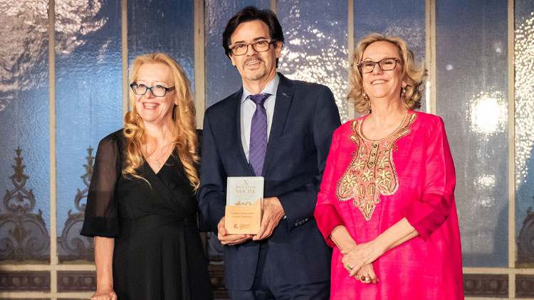 Narcís Cardona, exdirector del iTEAM, actual director del 6G Joint Innovation Centre y vicepresidente de la One6G Association, premiado en la categoría Geoestrategia y Soberanía Tecnológica en la X Noche de las Telecomunicaciones de Madrid