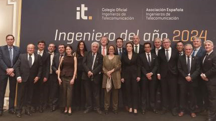 La AEITM asiste a la Cena-Homenaje al Ingeniero del Año 2024, destacando la excelencia en telecomunicaciones