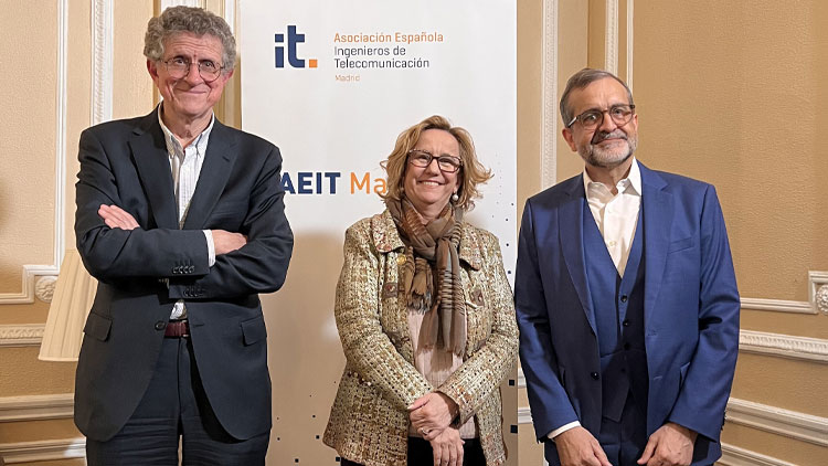  Éxito en la Jornada Técnica sobre el Papel de los Ingenieros de Telecomunicación en los Nuevos Modelos de Gestión de Proyectos